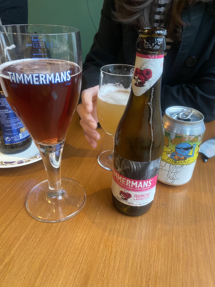 A couple of cheeky ones at ⁦<a href="/boarandfable/">Boar & Fable</a>⁩ #craftbeer #northparade #wobblywednesday