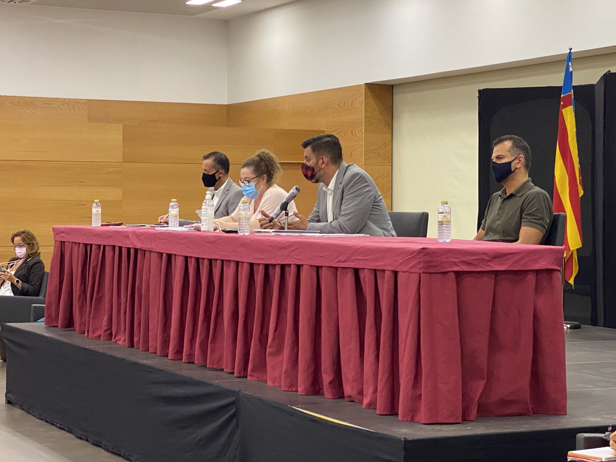 🔴 ÚLTIMA HORA | El 23 de septiembre tendrá lugar una reunión organizada por JCF e Interagrupación a la que asistirán las juntas locales con la secretaria autonómica de Salud Pública, Isaura Navarro, para concretar qué tipos de actividad pueden y no pueden realizar las fallas.