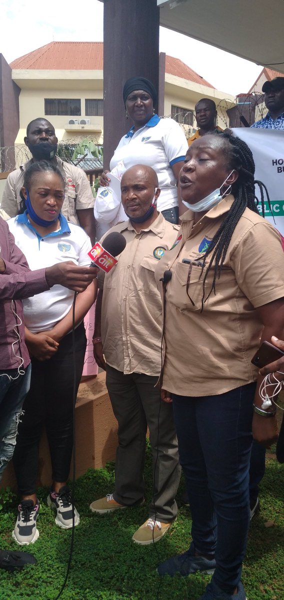 AlphaCustoms's tweet photo. #PublicComplaintsComplaining
Nigerians please help lend a voice, Public Complaints Commission fights for the Ordinary citizens but this @MBuhari Government has neglected them
@segalink @ShehuSani @iam_damayor @Mr_Izrael @SaharaReporters @elmorphy https://t.co/X436UjuCcm