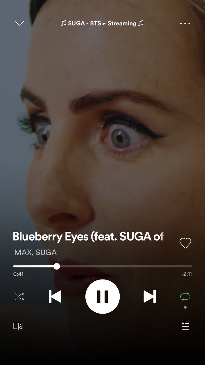 Ephifanyrene's tweet photo. @suga_italia @BTS_twt Eccomi qua! 😍💜 #BlueberryARMY @BTS_twt https://t.co/rowE6WeLH7