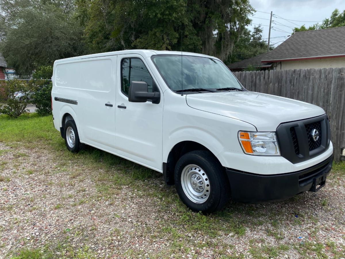 GTLeasing's tweet photo. Year : 2018 
Make : NISSAN 
Model : NV1500
Options : AT AC S Pkg 
Miles : 40k mi
$434.39 mo+ tax tag
*48 mo Closed Commercial lease 20k mi yr wacCall 904-398-5000 for further details
https://t.co/e0EM5Z27aQ 
#Jacksonville #Florida #GTLeasing #TruckLeasing #NissanNV1500 https://t.co/l5tL1c30Ga
