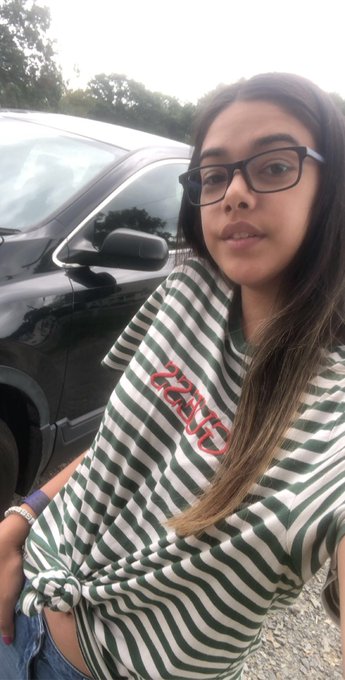 add me on snap! it&rsquo;s free harmonywonder99 https://t.co/s25eG3ILeb<a href="/tag/starlette"class="tags"><span>#starlette</span></a><a href="/tag/harmonywonder"class="tags"><span>#harmonywonder</span></a>