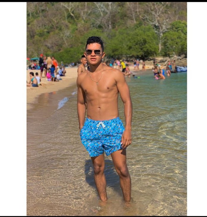 Coquetopty1's tweet photo. Del 1 al 10 cuantos para este niño?? @bixactptysm1793 @PTY182 @cruising_panama @GrindrptyPty @ChachoPty @papasitopty https://t.co/UongXq7evU