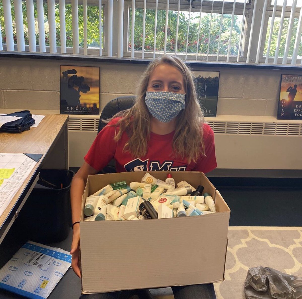 Malone_SAAC's tweet photo. Co-Presidents Christina Williams and Abby Reynolds took a trip to the Refuge of Hope! They delivered boxes of toiletries that Malone SAAC collected this past year. We love supporting the shelter and we couldn’t do it without all your help! https://t.co/WGNv4Yu0cy