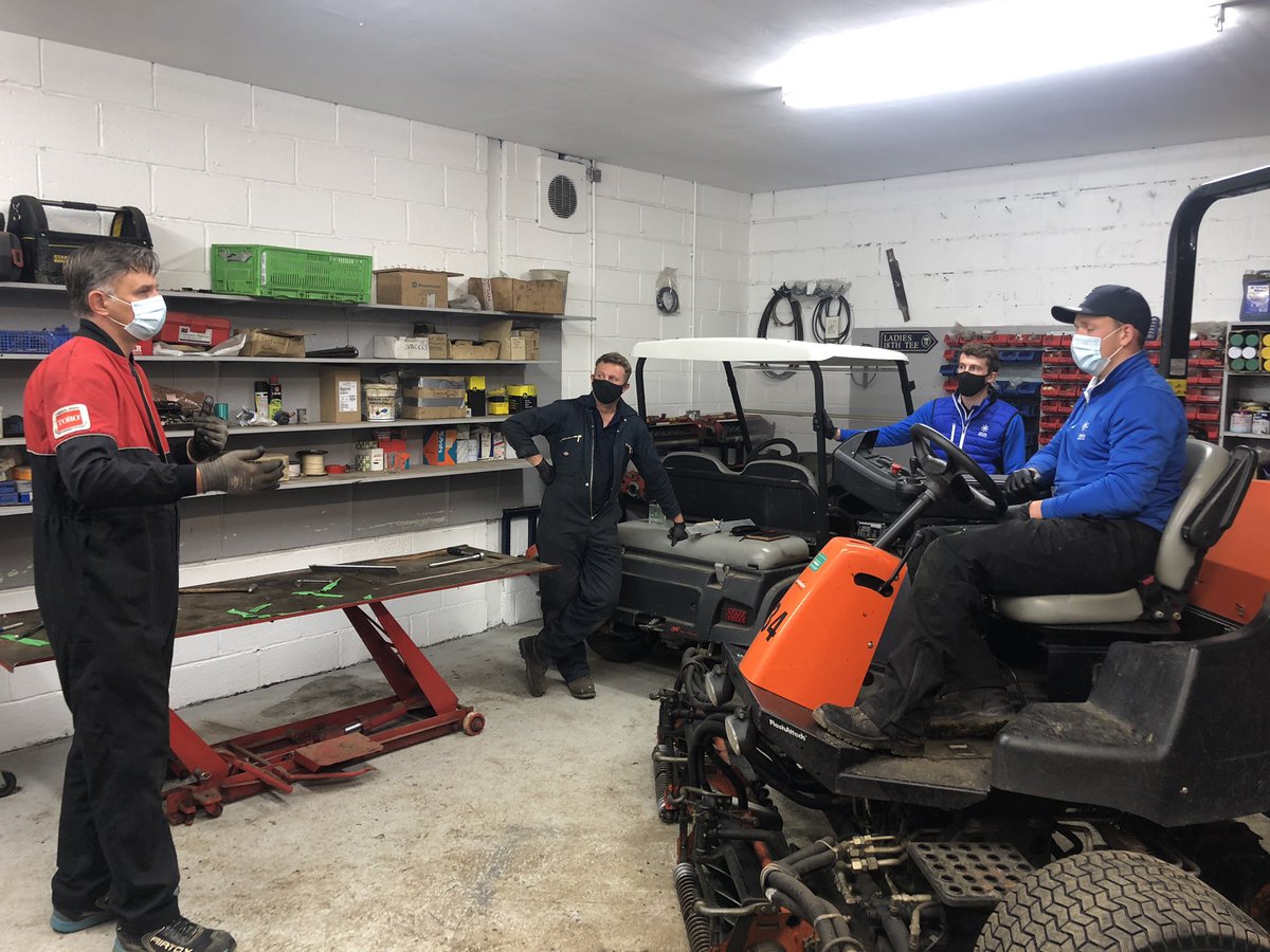 RGCgreenkeepers's tweet image. Excellent 2 days training with @tcsturfequip improving the performance &amp;amp; quality of our cutting equipment. Onsite training allowed us to improve the quality of cut specific to our site with our current fleet. Thanks for your time and sharing your knowledge Tom