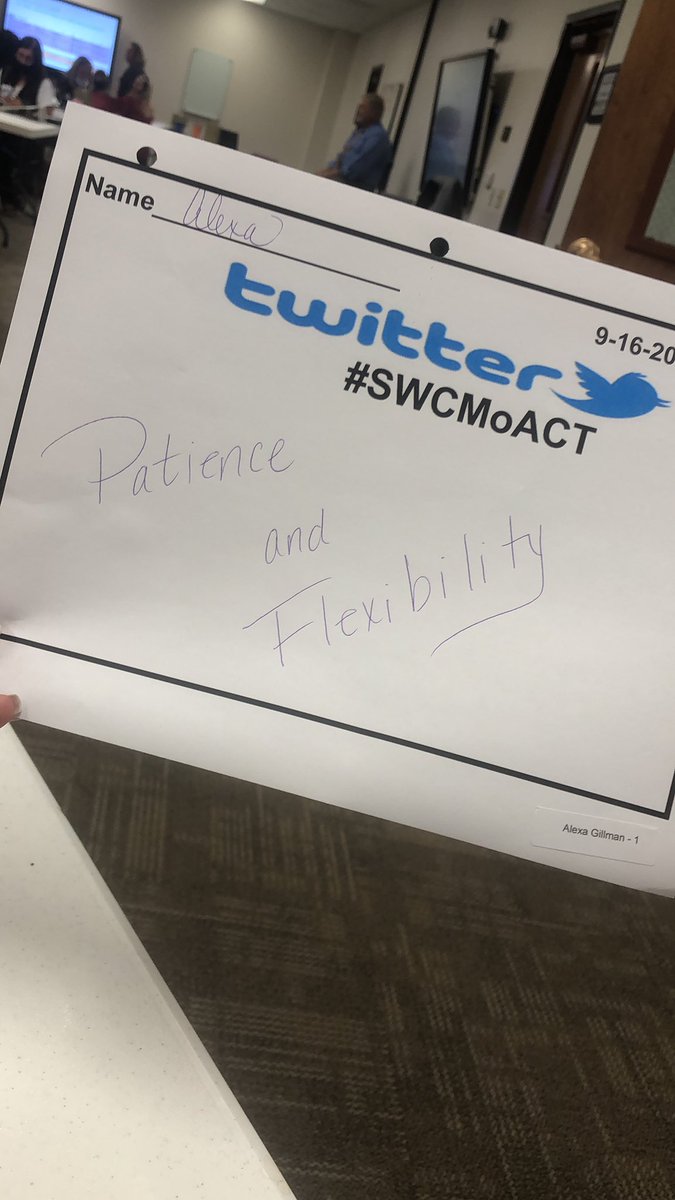 alexa_gillman3's tweet photo. #SWCMoACT a fantastic day with @JohnAntonetti 📚 https://t.co/fbbEo5AK3i