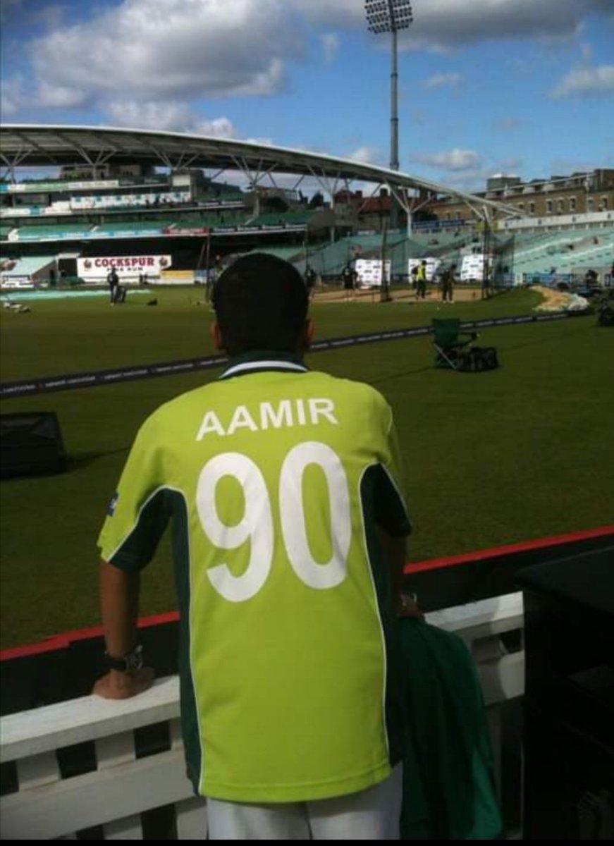 6. I had pre booked the ODI at the Oval. I took my uncle who was visiting from Pakistan to his first ever game. Umar Gul's fine performance won it. Sitting behind Gul's end was a incredible experience. (Me before and after the game).