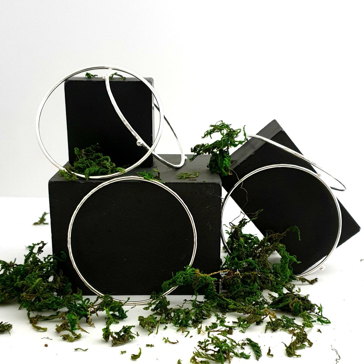 Handmade Sterling Silver Bangles - Set of Three Bangle Set - Stacking Bangles etsy.me/2Frm8lw #EtsyUK #Inbizhour #etsyselleruk ##StandWithSmall #UKGiftAM #EshopsUK #HandmadeHour ##LondonisLovinit #HandForgedBangle