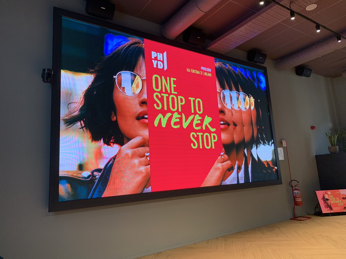 AnnalisaGalardi's tweet image. Ecco #PHYD! Felice di essere stata all’inaugurazione di uno spazio fisico vitale in una Milano sempre più bella. #learning
