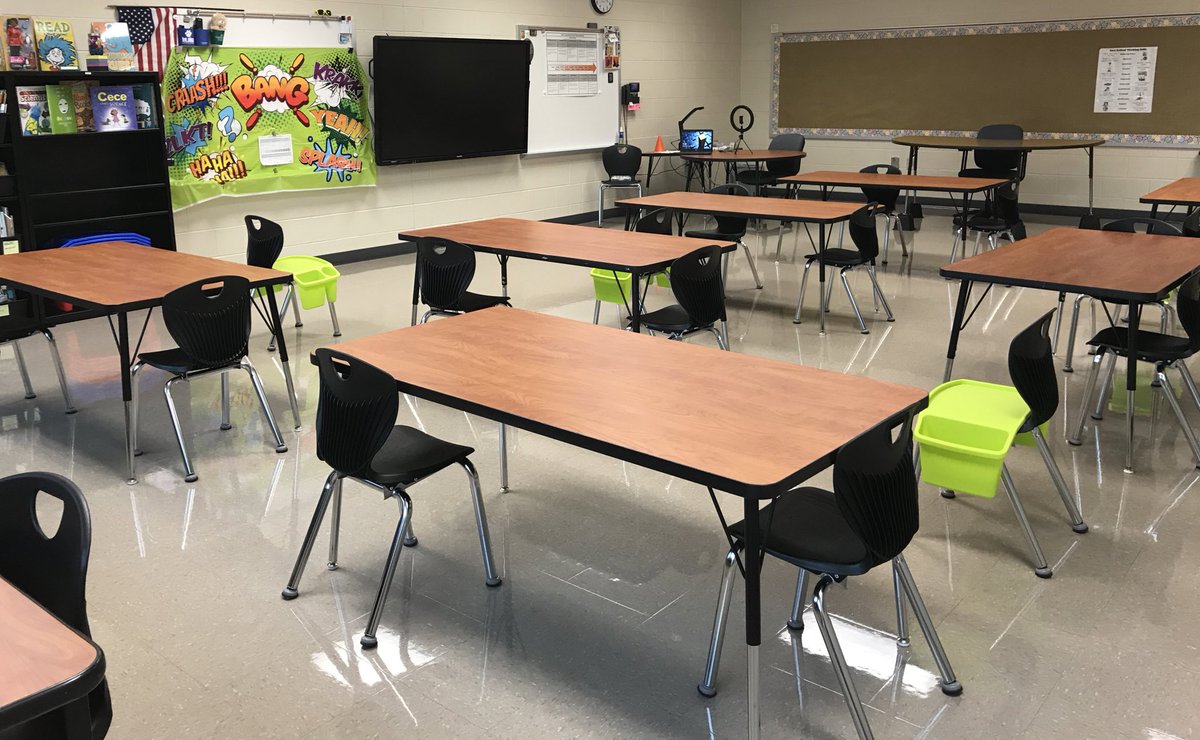 JenniferAGates's tweet photo. Set up my #lovetoteachhere #lovetothinkhere #classoom today @MtnViewES #sociallydistanced #everystudenteveryday @ReneeGarriss @vickiekogan @Amusto12 #readytogo #ourcustodiansarethebest https://t.co/Wp5RgcB79Z