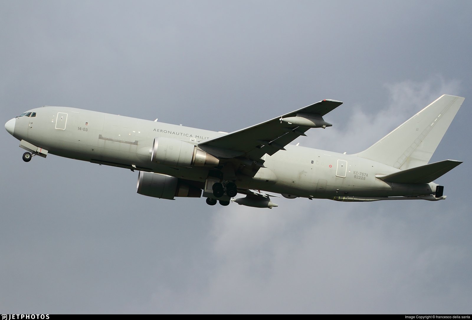 EiE434fX0AAahor.jpg:large