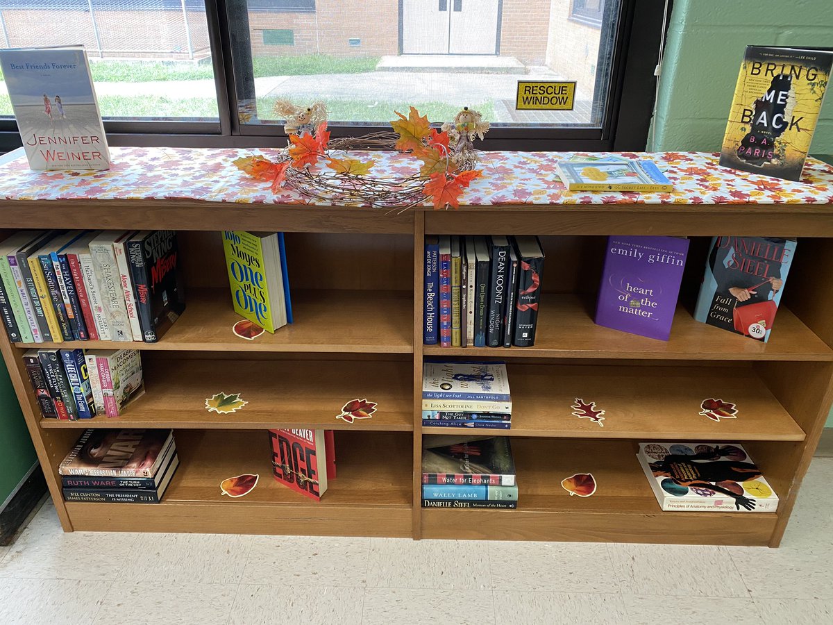 wihsLibrary's tweet image. “Check Out” the new lending Library in the faculty cafe! Thanks to @CraigGielarows1 for wanting to make this a friendly home away from home! #WIHSProud #BookNerdHumor #LendingLibrary @DawnDiVisconti @drbman12 @MrsBookNerd24 @LynnMcveety @WIHSChoirs @WIHSplanetarium