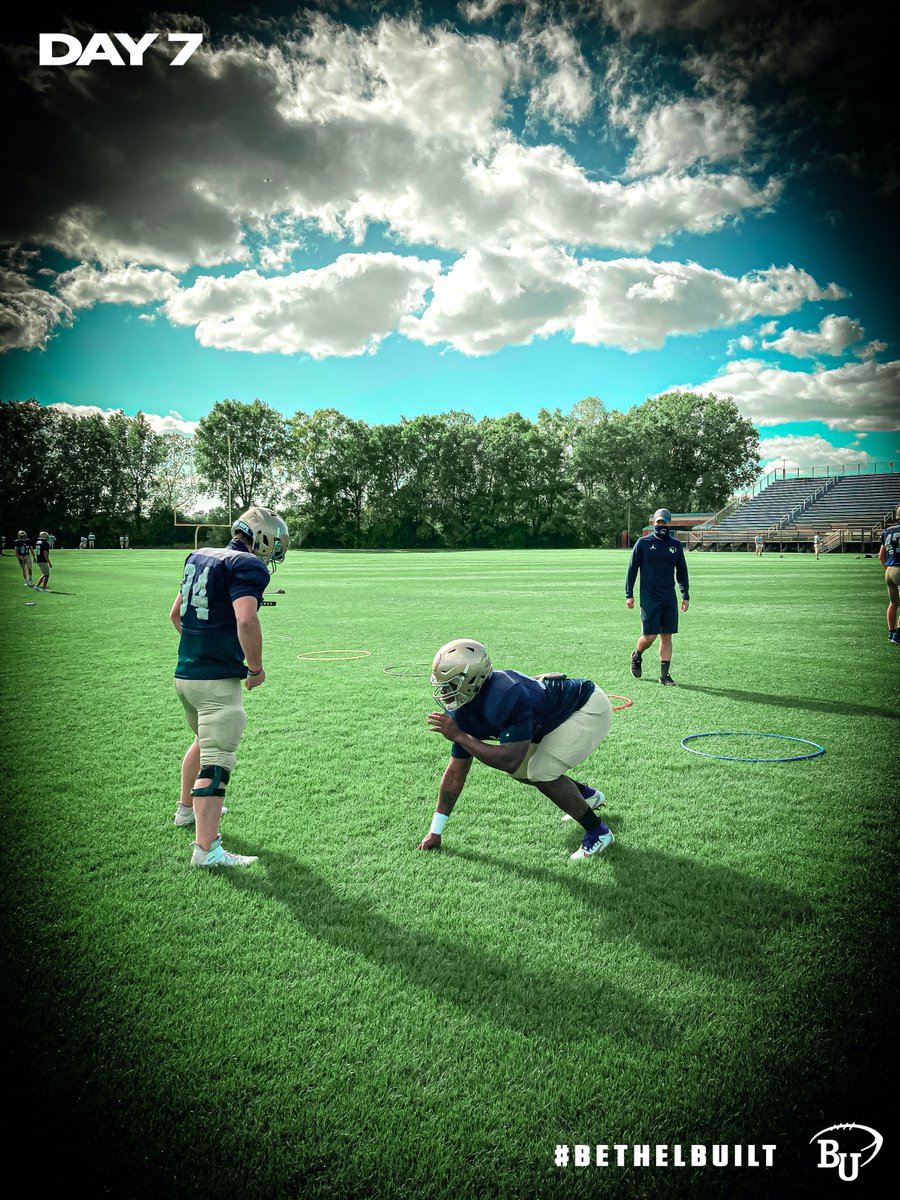 BethelRoyalsFB's tweet photo. @philip_norrisBU getting better today. Grateful for an amazing day to do what we love. #BethelBuilt https://t.co/YFvN4YWAdK