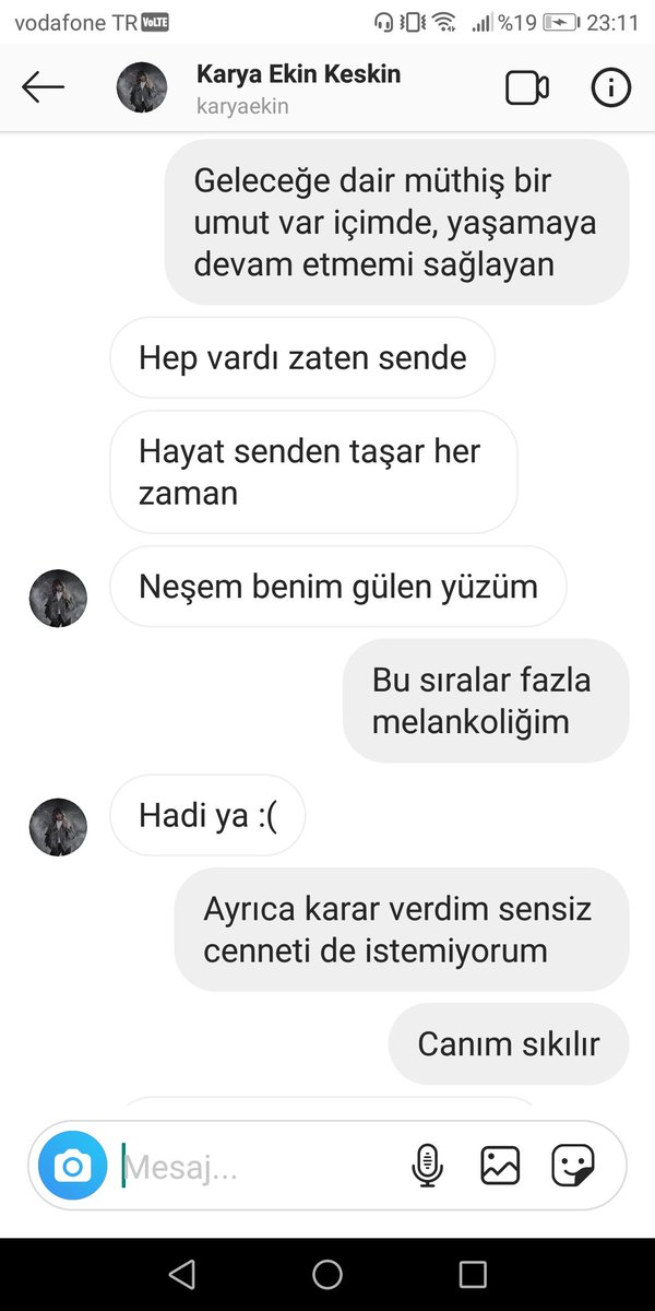 Kimse romantizmimizi sorgulamasın. Karar verdim kitap yazıcam : Karya'ya Mektuplar - Tuğçe Kafka