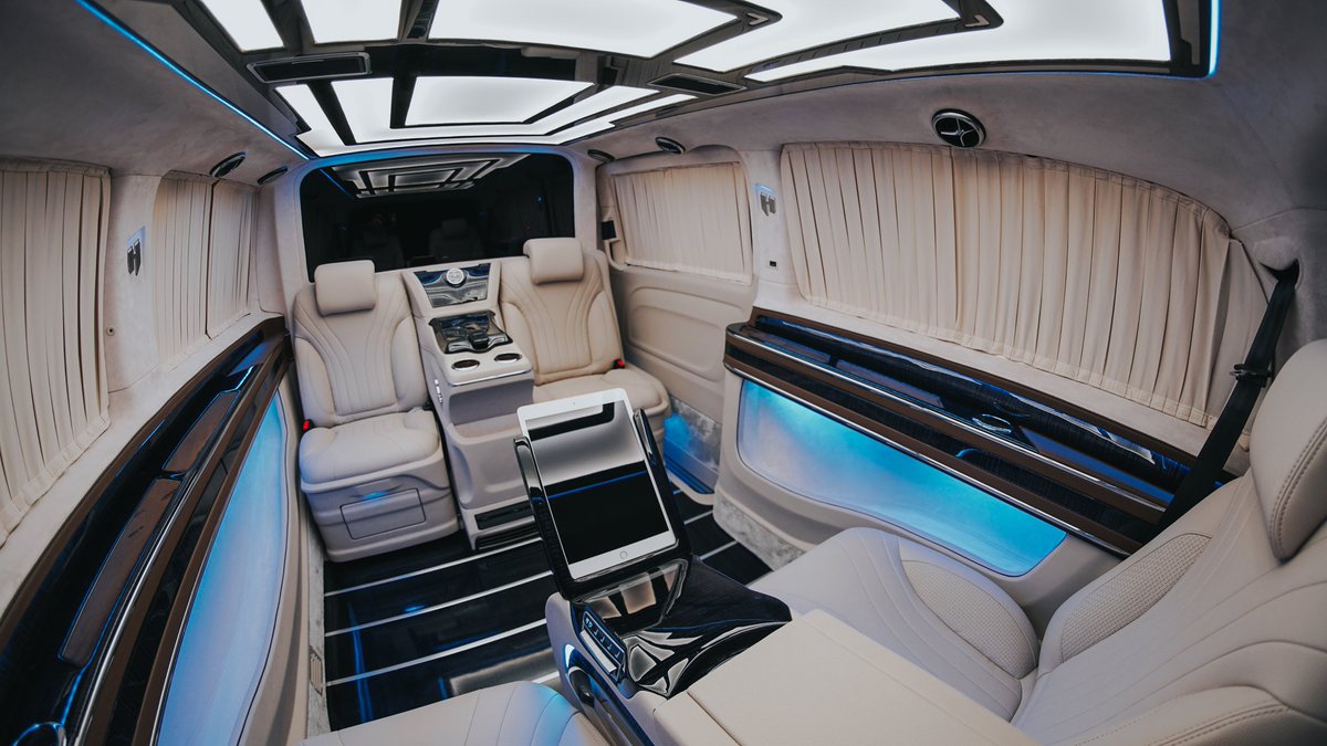 hashasvip's tweet photo. We are here to give you the best service with our work experience of more than 20 years.⚡️
You can get detailed information about the design by contacting us.📩
#vipdesign #mercedesvip #hashasvip #vipcar #design #cardesign #cars #mercedes #MercedesBenz #luxury #MercedesAMG #lux https://t.co/pwIYdi89iz