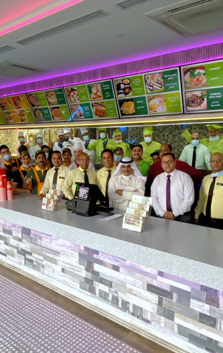 alroeyh's tweet photo. تم الافتتاح الكبير بفرعين #الجهراء و #أسواق_القرين لمجموعة سلسلة مطاعم #كوردو و #مستر_فلافل و #واحد_قص بحضور الرئيس التنفيذي الاستاذ خالد الأشرم @khaledAlashram @kurdoRestaurant https://t.co/I0rxK9hOrV