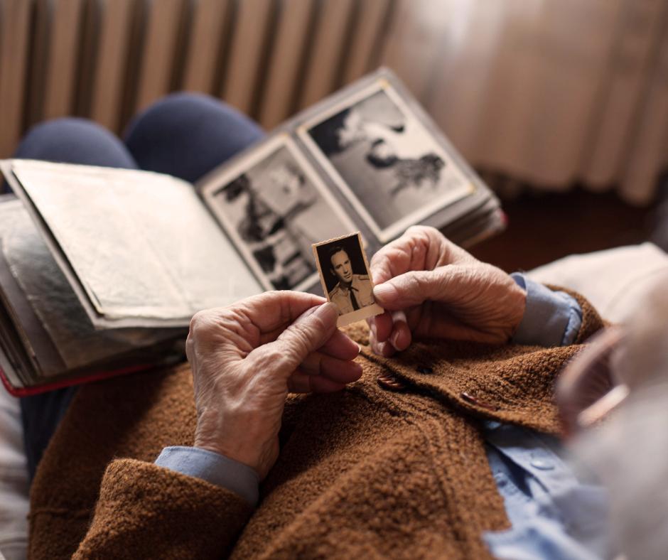 A photograph is the pause button of life!

photorepairpro.com
.
.
. 
#photorepairpro #photoretouching #oldphoto #photography #photorepair #oldphotosofinstagram #restoringmemories #retouchselfies #vintagephotography #vintagephotos #retouchphotos #restorephotos #profession...