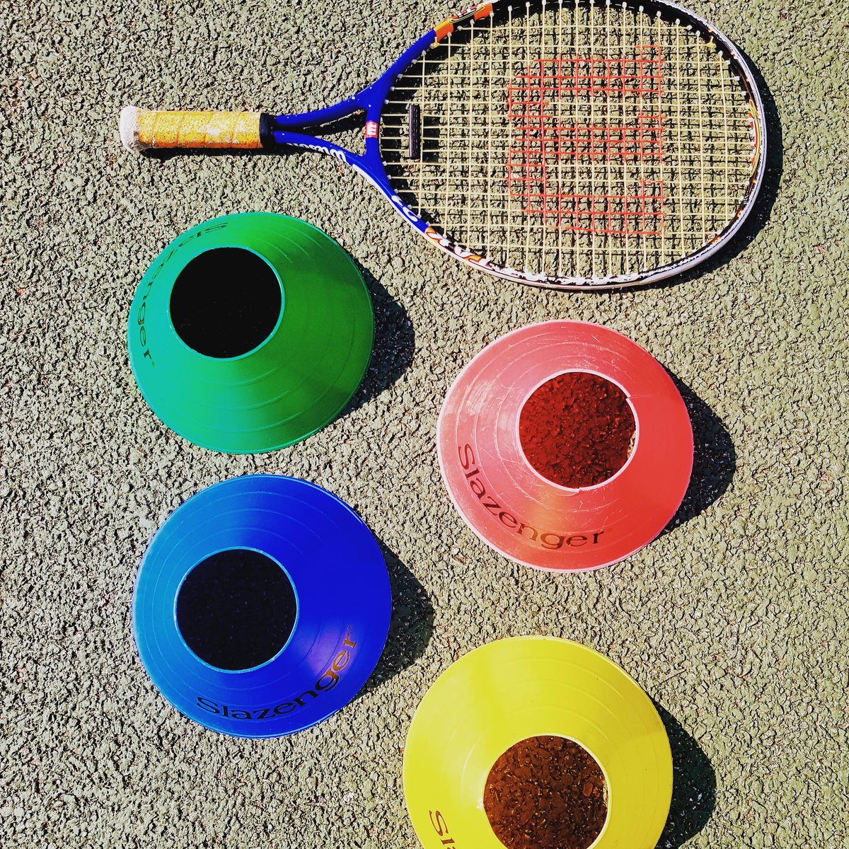 Great day delivering #tennis &amp; #SignLanguage session themed around colours for 3 to 4 year old children <a href="/tttennis1/">하이~</a>