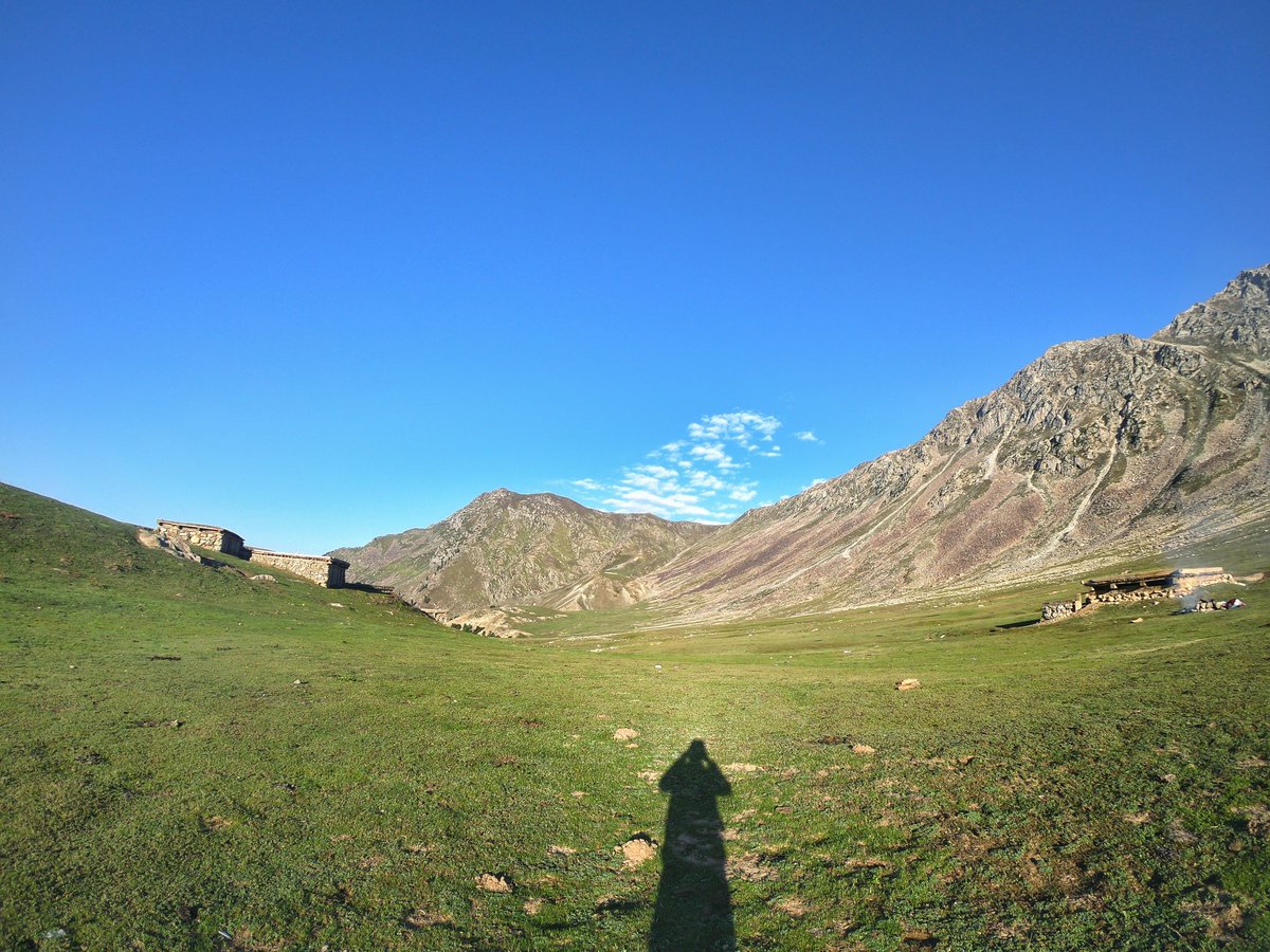 iamAamirRahman's tweet photo. Morning Colours from Chukail Banda Kalam !!
#Chukail #tourism #Pakistan #SwatValley #Nikon https://t.co/STxIDP6eJY