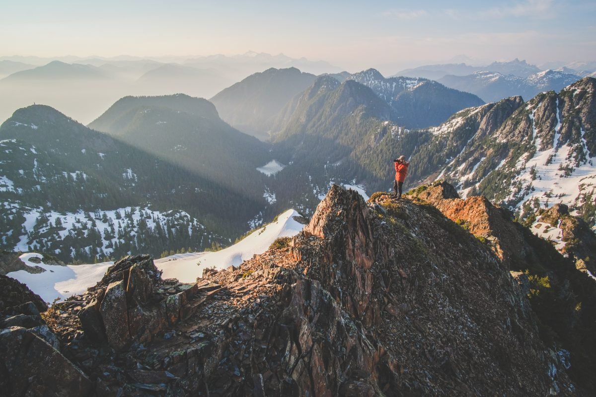 "The average smartphone never seems to get the full grasp of these wild places, but bringing along your camera and lenses can introduce a whole new puzzle to solve.''
#OspreyAmbassador Gregory Lum shares 8 tips for adventuring with a camera! https://t.co/NHEv4Bvm4X https://t.co/XB0TD2RMHG