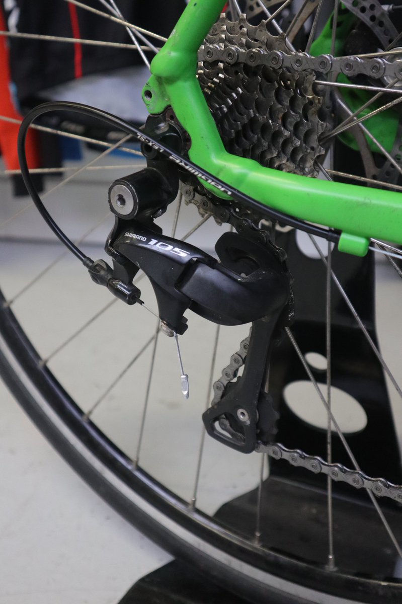 MBWBikeshop's tweet photo. We have this fantastic Pre-Loved Kona Jake for sale in the shop for €800. 
Brand new saddle fitted. 
105 11 speed gearing with brand new chain, cables and housing. 
Wheels and hubs are still in great condition. Aluminium frame, carbon fork. https://t.co/x7iMhvYKWn