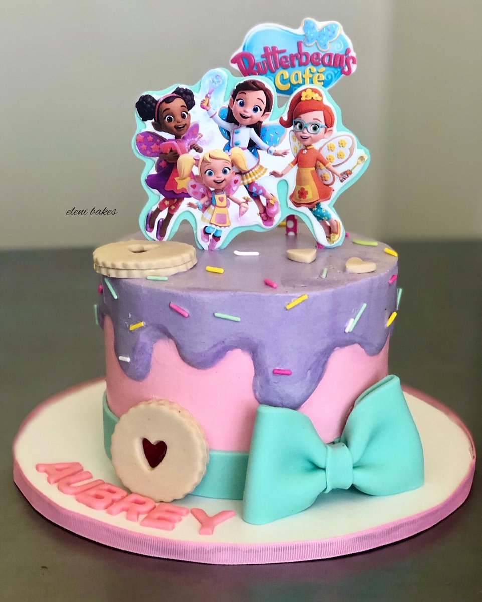 elenibakes's tweet photo. Welcome to Butterbean's cafe! ☕️🧁🍓 #elenibakes #nickjr https://t.co/Rfwqt2rSm5