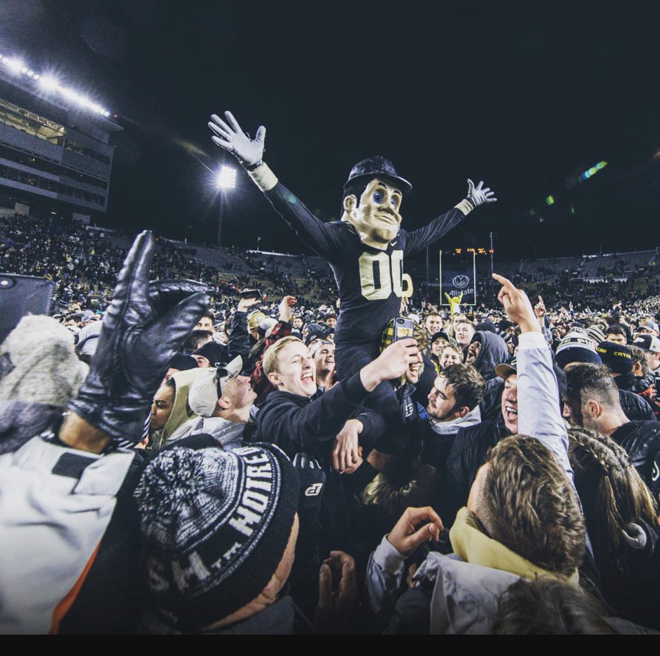 Purdue Pete (@purduepete) on Twitter photo β»ββββ·βΆββ π
Έπ π§βπ¦βπ¨βπ°β!!! #BoilerUp <a href="/BoilerFootball/">Purdue Football</a> <a href="/PurdueSports/">Purdue Athletics</a> β»ββββ·βΆββ π
Έπ π§βπ¦βπ¨βπ°β!!! #BoilerUp <a href="/BoilerFootball/">Purdue Football</a> <a href="/PurdueSports/">Purdue Athletics</a>