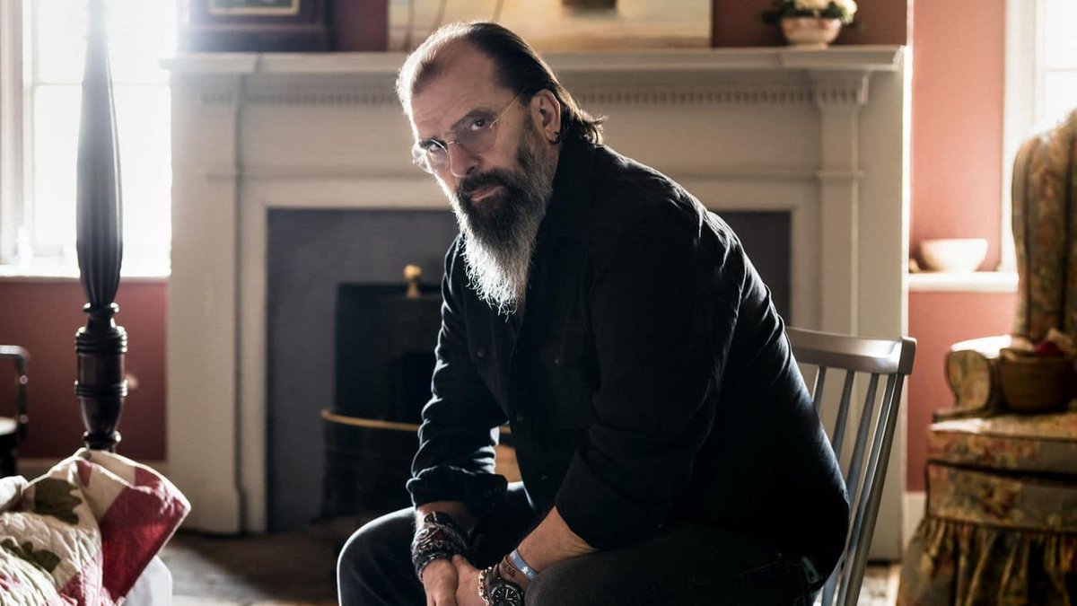 Steve Earle & the Dukes announced today that they will be recording an album of songs written by Justin Townes Earle. 100% of artist advances and royalties are going to a trust for Justin’s daughter, Etta St. James Earle. https://t.co/sXExsrb7YI https://t.co/y5sSqBZhGq