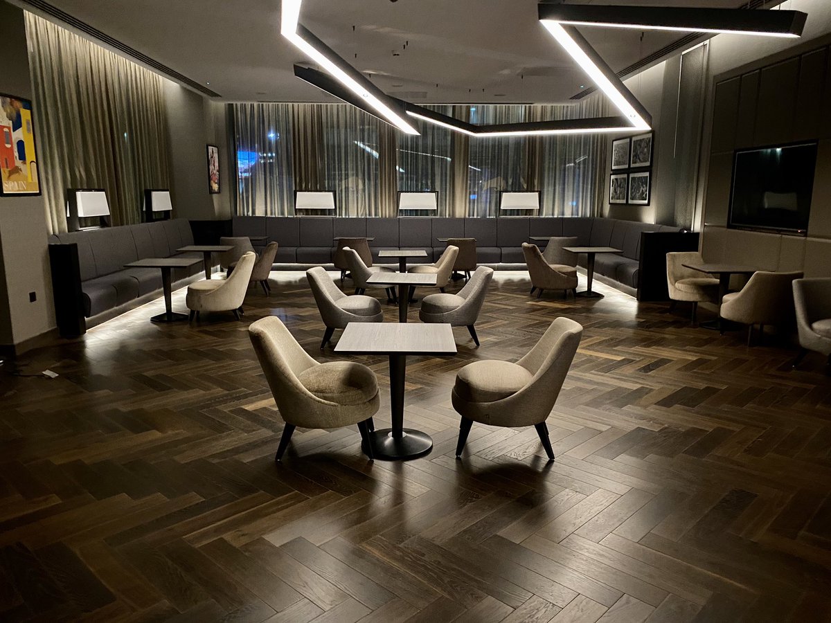 So sickening to see all the ‘socially distanced’ spaces in too many empty bars and restaurants. Staff and business owners trying their best by blindly following the stupid new rules. Destroying jobs, devastating livelihoods. Saving nobody. Anyone at risk should stay home.