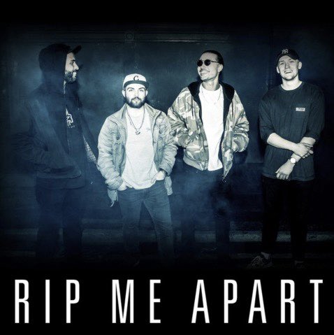 Playing Now

<a href="/Boston_Shakers/">THE BOSTON SHAKERS</a> 

Rip Me Apart