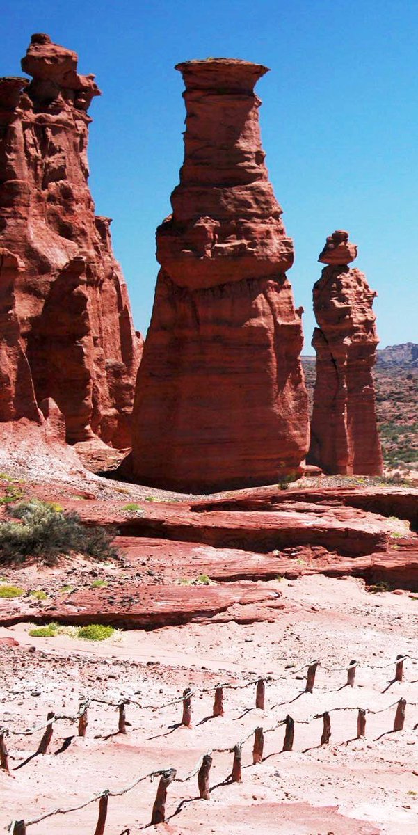 TravelArg2's tweet image. 🇦🇷 Parque nacional Talampaya 🇦🇷

La Rioja Argentina 

#travel #travelargentina #Argentina