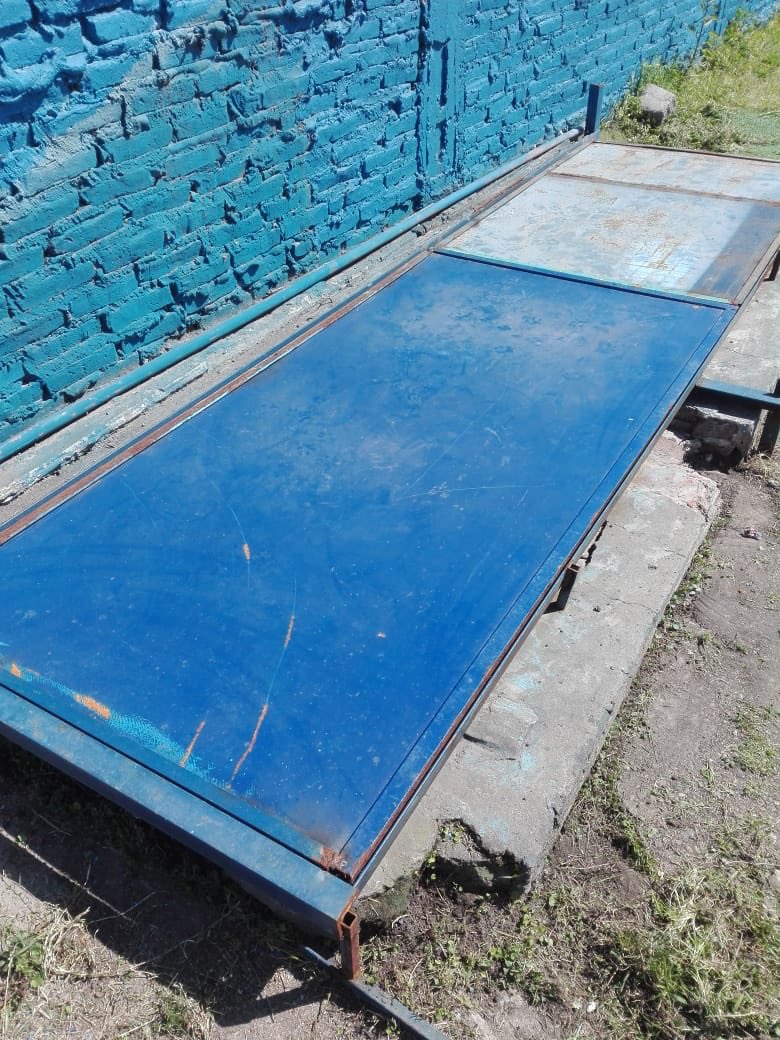 PrensaSanTelmo's tweet photo. [OBRAS ESTADIO BALETTO]
A todo vapor, la nueva salida al campo de juego está en la recta final.
Se colocó la estructura del nuevo portón. En los próximos días quedará finalizado. Nuevamente agradecemos al grupo amigos del Baletto por todo lo que están haciendo en el estadio 👏🏼👏🏼 https://t.co/1kWZo7R6Ri