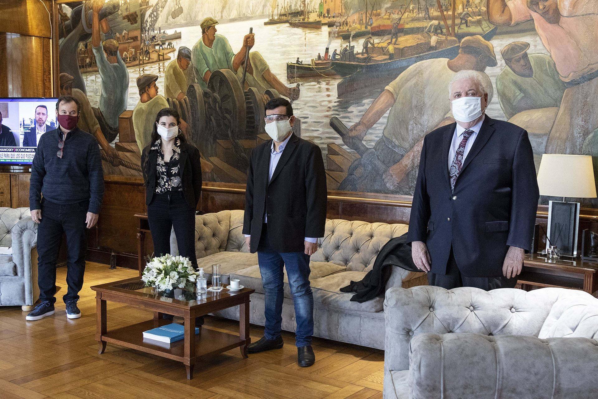 El subdirector ejecutivo de la @andiscapacidad, @fggalarraga, se reunió con el ministro de @msalnacion, @ginesggarcia, para trabajar en una agenda en común, articulando a través de mesas de trabajo, que priorice la salud de las personas con discapacidad y promueva la inclusión.