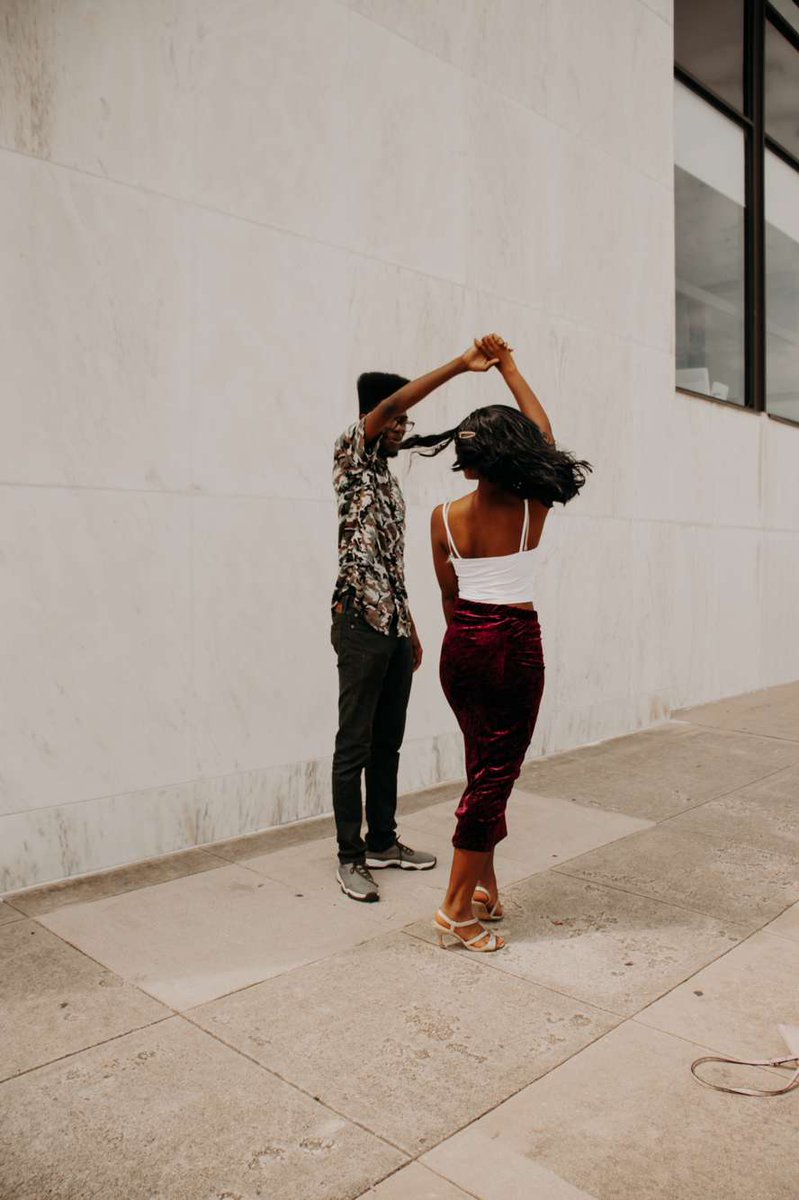 _br33__'s tweet image. Hey, you're cute. I'm real glad you're mine❤