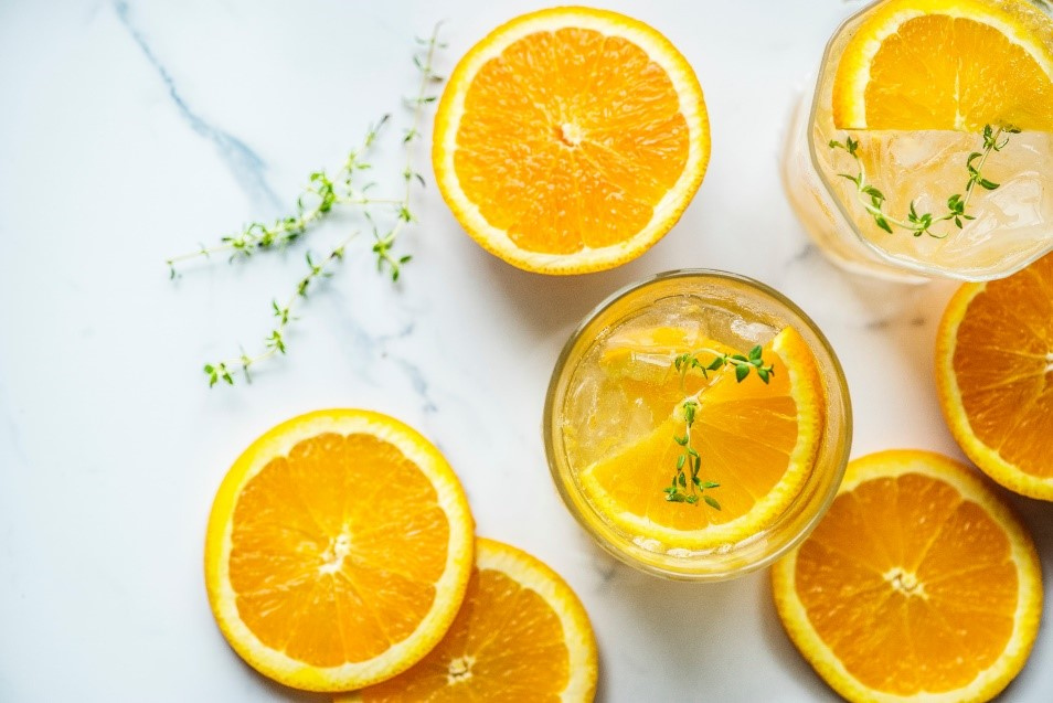 AbigailLush's tweet photo. 4 Amazing Detox Waters to Nourish Your Skin⁠
⁠
If you want to detox your skin, it isn’t all about what you put on your skin, but what you put inside your skin. Water is one of the best things for your skin, especially when you add more nutrients to it... https://t.co/Wyz6TaklfP
