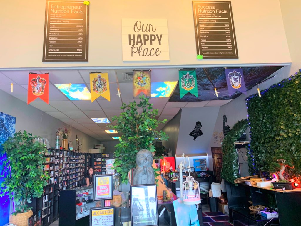 ovaleworld's tweet image. The new and improved Ovale!