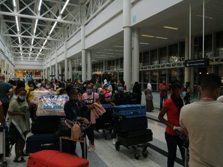 EgnaLegnaMDW's tweet photo. Big day! Today we send off 94 sisters to Ethiopia! These sisters have seen all sorts of horror in Lebanon. Abuse, enslavement, thrown outside of consulate by employers. Egna Legna Besidet covered travel expenses of 74, the IOM bought 20 tickets. Take off from Beirut in 1 hour!❤️ https://t.co/iJ1yEMBE8j