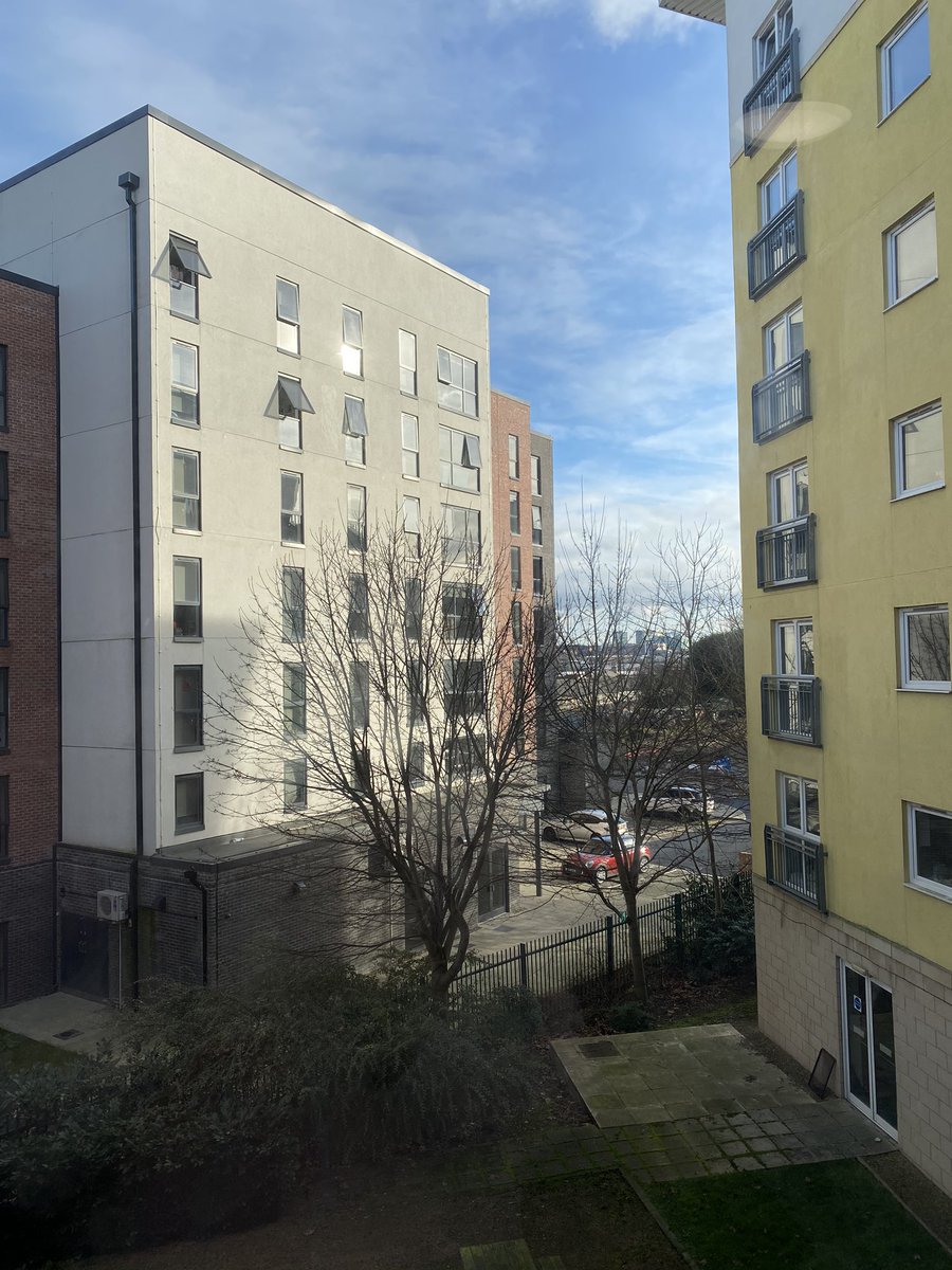 nadazhar2015's tweet photo. One year in #Leeds, three flats, three windows, three views #windoworld https://t.co/c0C7WrlSIo