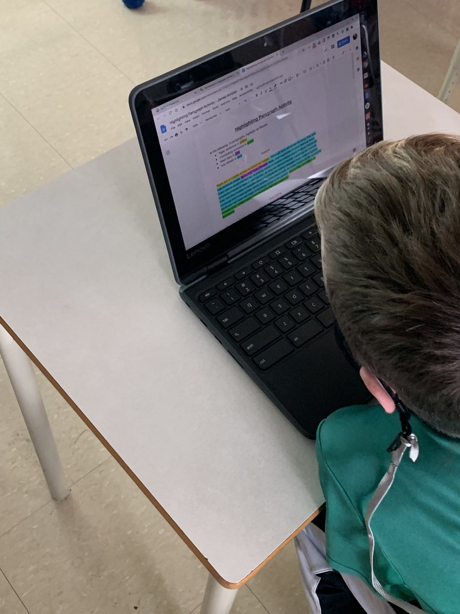 MrsThompsoncrew's tweet photo. Today during language the Ss reviewed strong paragraphs and used the highlighter tool to show the different parts in a paragraph πππΌ. #ocsbLanguageArts https://t.co/Kw5Nc9rJgc