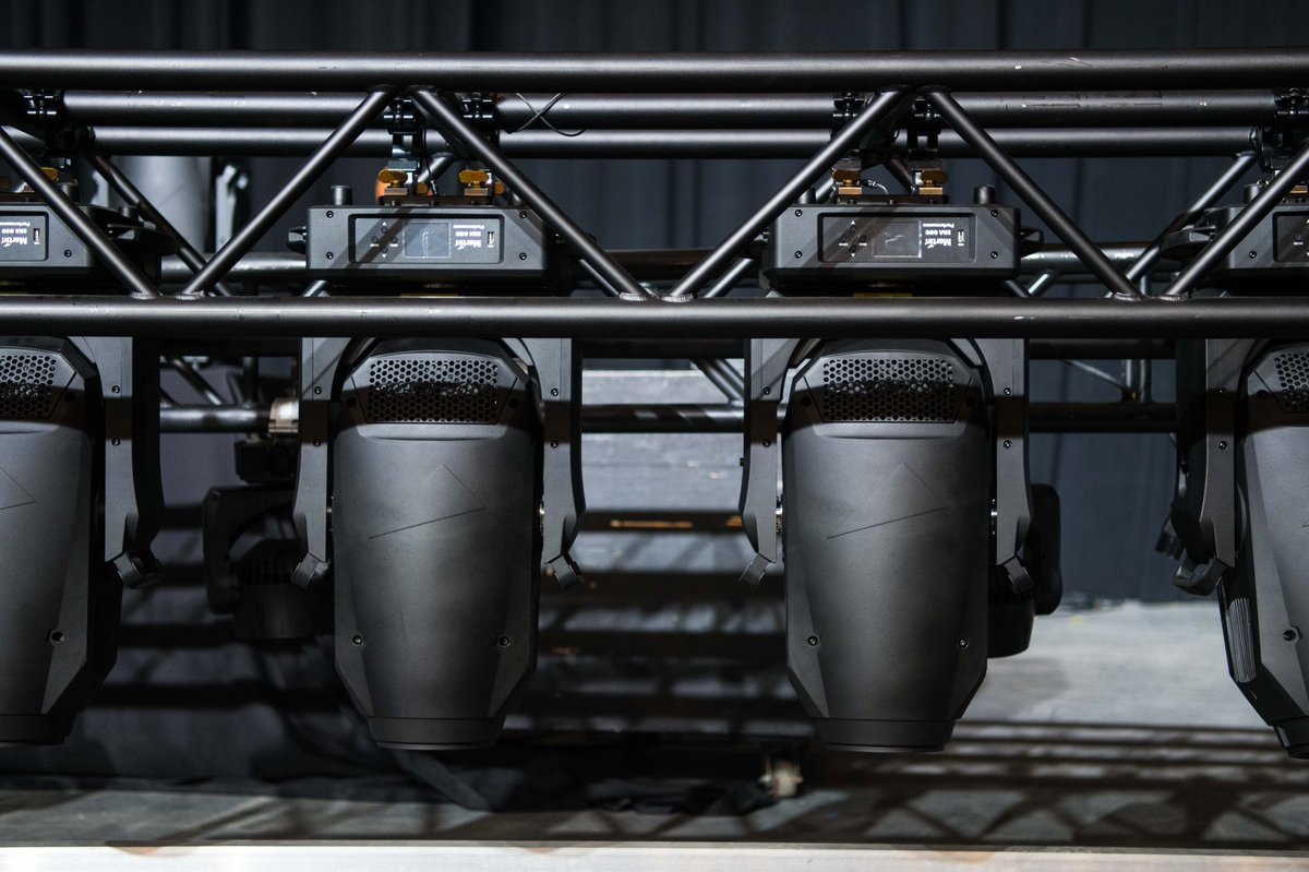 ldpgpr's tweet image. Our Martin ERA 600 are getting ready for the next #LightingDesign gig!
