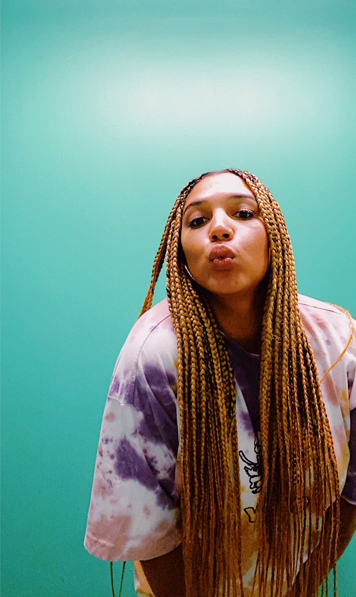jadaross99's tweet photo. 🧚🏽🧚🏽 https://t.co/pjMLN5x01k