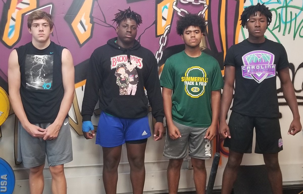 JaidynPenix's tweet photo. Brotherhood #DevelopedHereSC #ThatNewWave @SummervilleFB @PlayBookAthlete @ESPinSC @penix30 @OhioStateFB @CSUFB @ClemsonFB https://t.co/wgBMGQ6ZwP