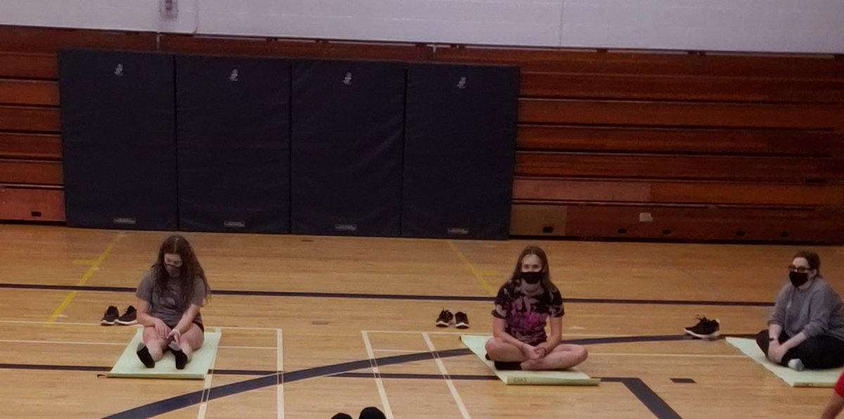 ZubsJ's tweet photo. A nice safe start to school. Some yoga and meditation to end off the in class with cohort A https://t.co/zZFVFLUXZ1