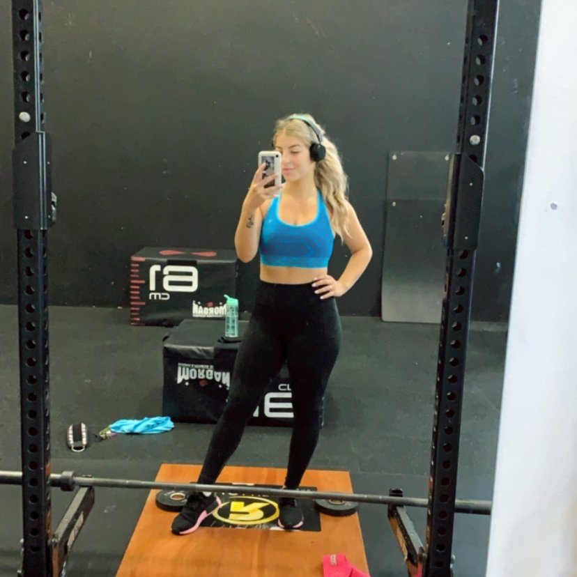 MaddyElliott2's tweet photo. Week 4 of going to the gym every weekday - complete! ✅ It is now feeling less like a chore, and more something that I look forward to. This week I rate my overall feelings at 8, and I have again increased my weights, some even by 10kg. #Mark320 https://t.co/3tbzdobw7d