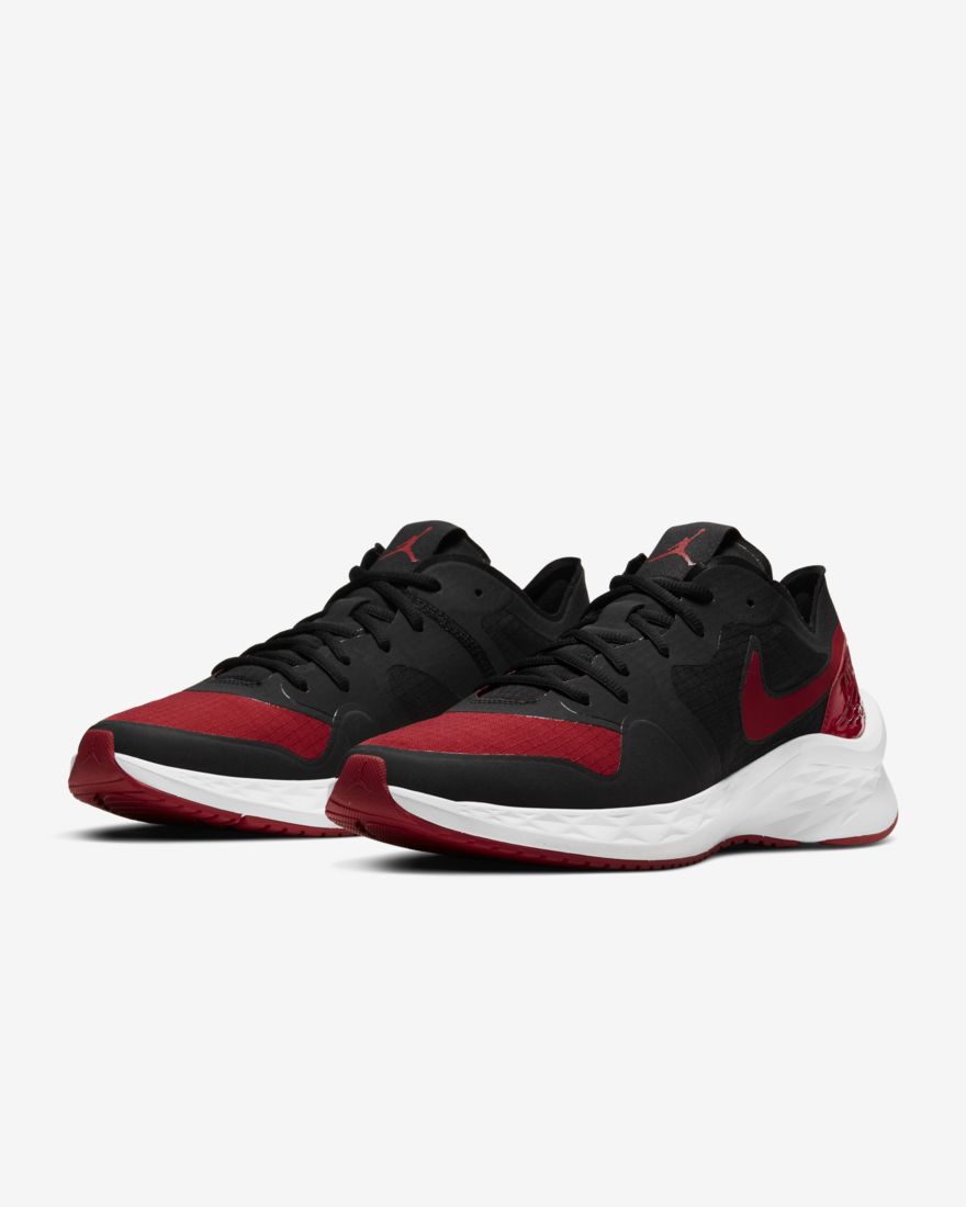 jordan air zoom 85 runner bred