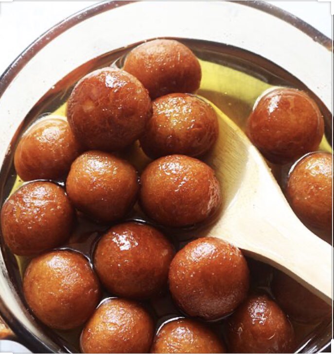 Coming in at number one, she’s the original, she’s the queen. She’s classic, she’s good hot and she’s good cold. she’s good to eat at any time of the day. NOBODY does it like her. it’s the One, the only, miss gulab jamun