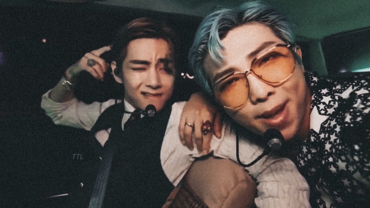 taeteland's tweet photo. i just can’t breathe with taejoon https://t.co/mHlU2sxG7m