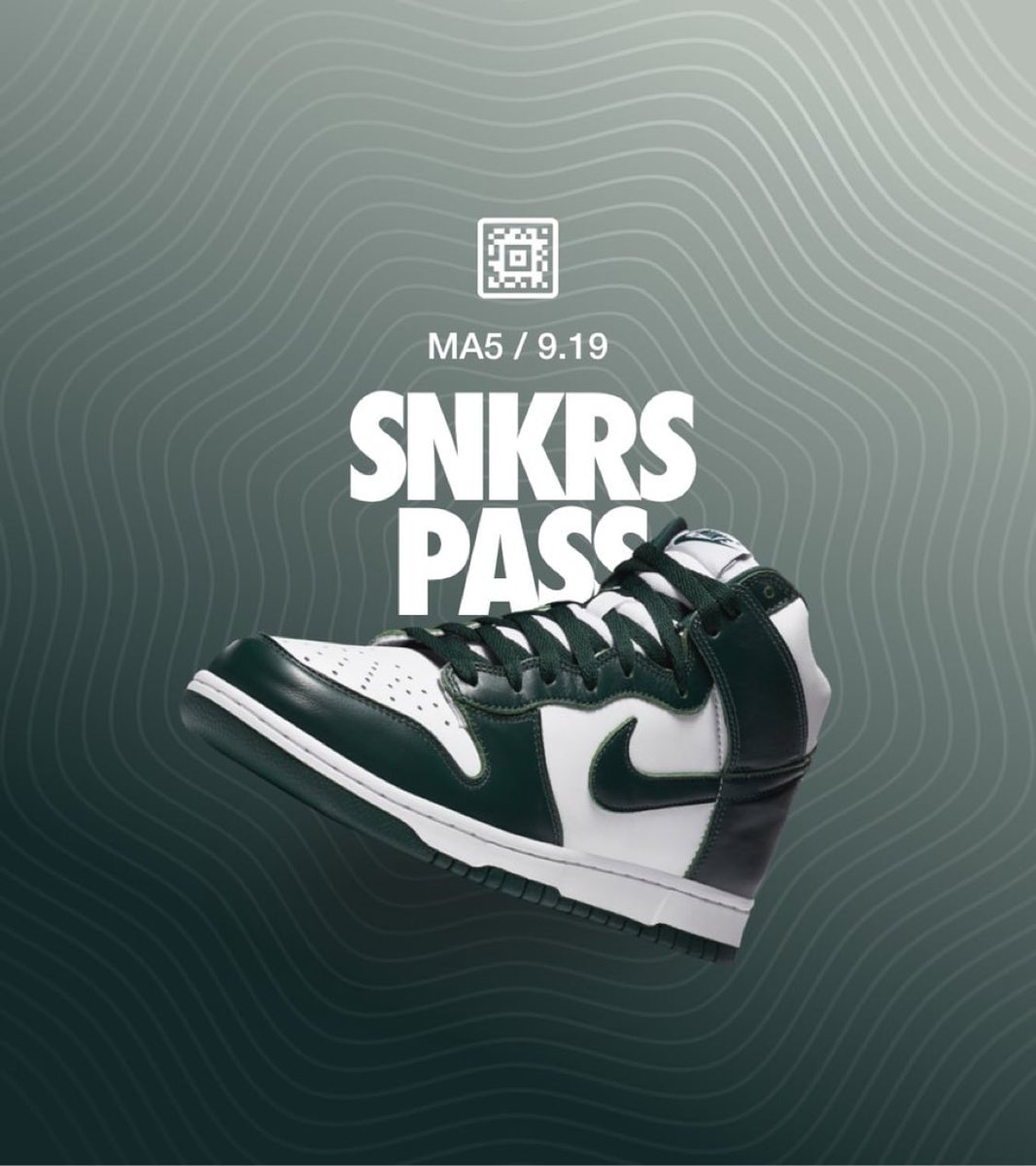 nike sneakrs twitter