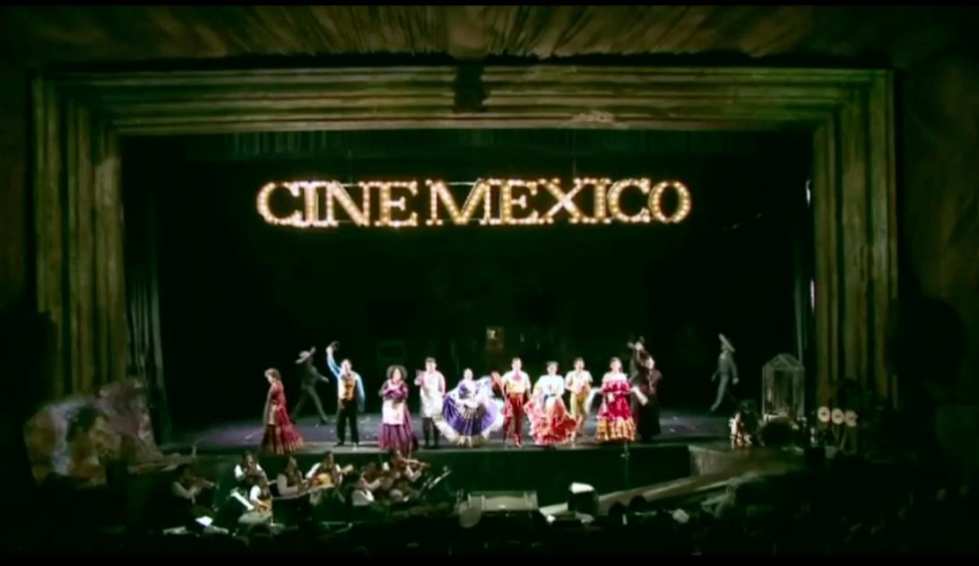 DondeEsElPlan's tweet photo. 🇲🇽 Fue una gran noche mexicana al lado de #SiNosDejan 🇲🇽 👏👏👏👏👏

@LetyLopezMusic @PalaciosMariano @michihart
@DONNATELLA1 @RogeEse @asteristico
@mejorteatro @morrisgil https://t.co/CvRsm92xck