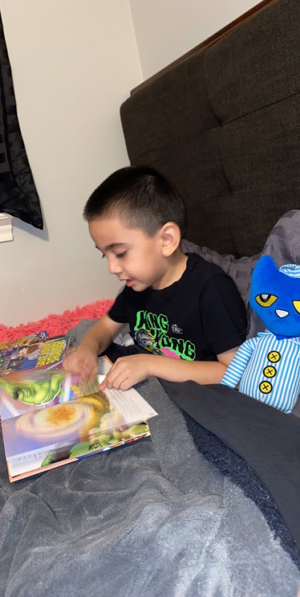 Snuggle up with a Great book! Even at home...love my littles.
<a href="/HumbleISD_EGE/">Elm Grove Elementary</a> <a href="/egelibrary/">Librarians Love to Learn</a> #EGETakingFlight